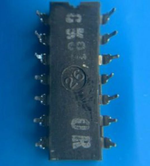 SIGNETICS 7425NA 14-Pin Dip 8419 Rare IC New Lot Quantity-3
